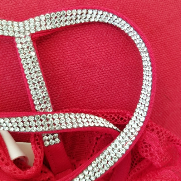 Victoria's Secret Very Sexy Lace Shine Strap Thong Panty Rhinestone Crystal NWT - Picture 8 of 9